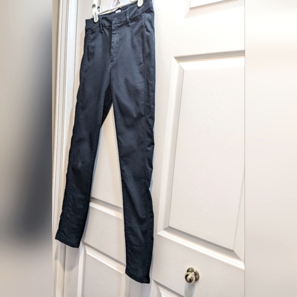 Gap Navy Elegant Stretchy Cotton Blend Career Pants. Zip, Button Closure. 0. HP! - Picture 5 of 11